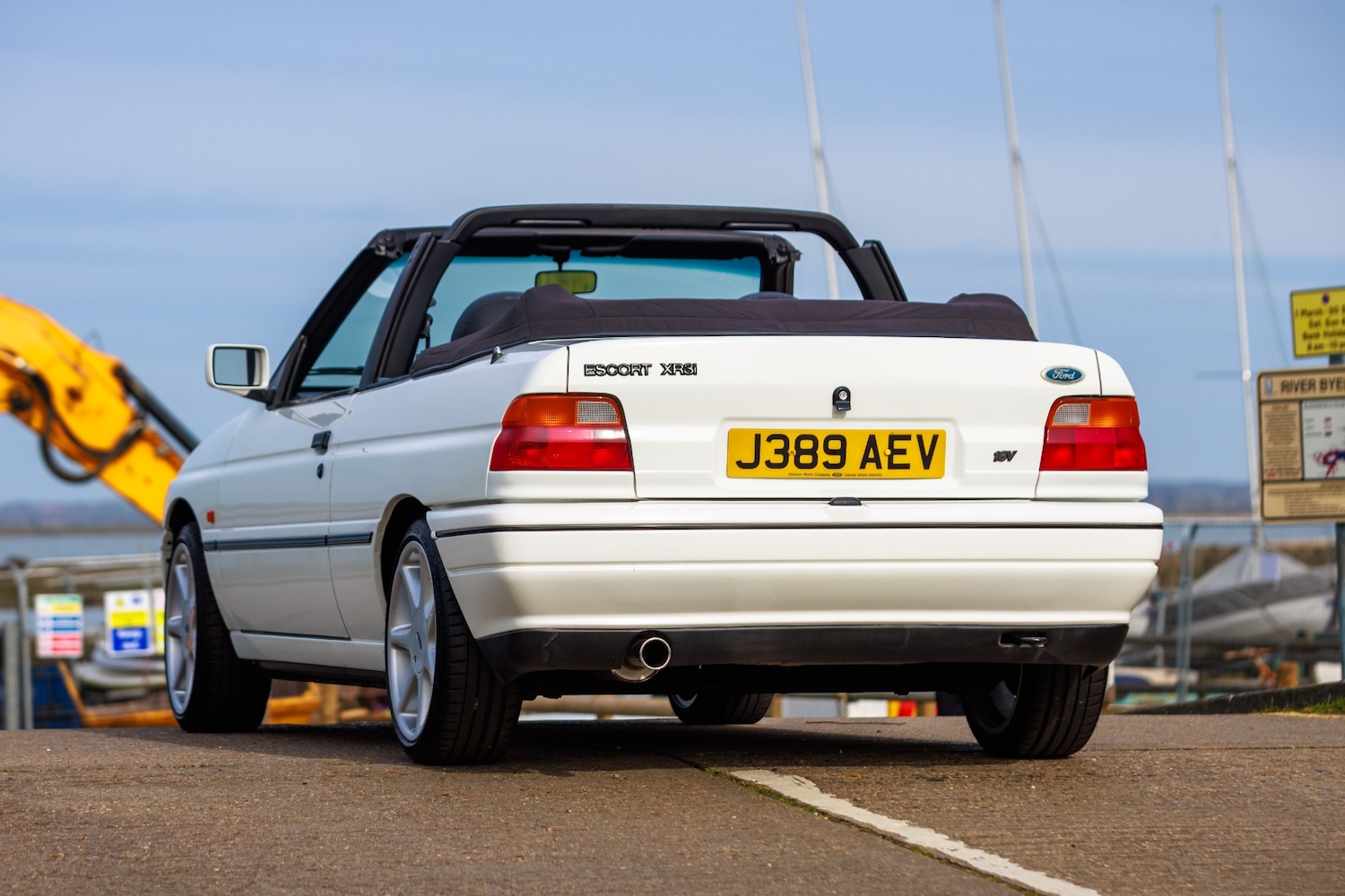 Used Ford Escort 1992 for sale - 78081536: Photo 5