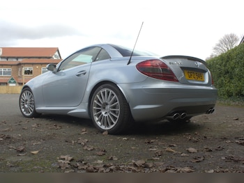 Used Mercedes-Benz SLK 2005 for sale - 77932015: Photo