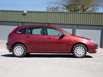 Used Ford Focus 2002 for sale - 78433632: Photo
