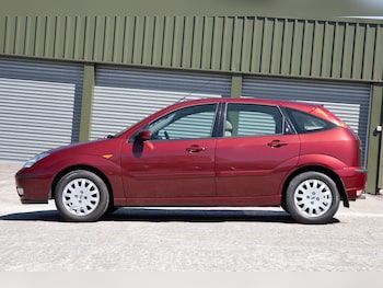 Used Ford Focus 2002 for sale - 78433632: Photo