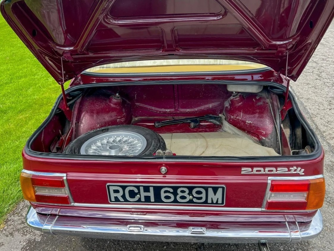 Used BMW 2002 2021 for sale - 76564891: Photo 11