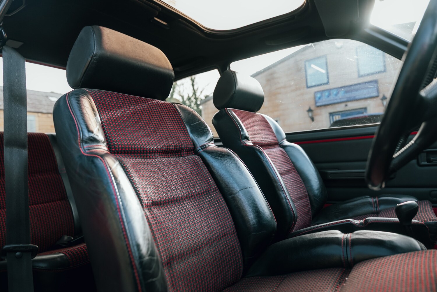 Used Peugeot 205 1990 for sale - 77592442: Photo 18