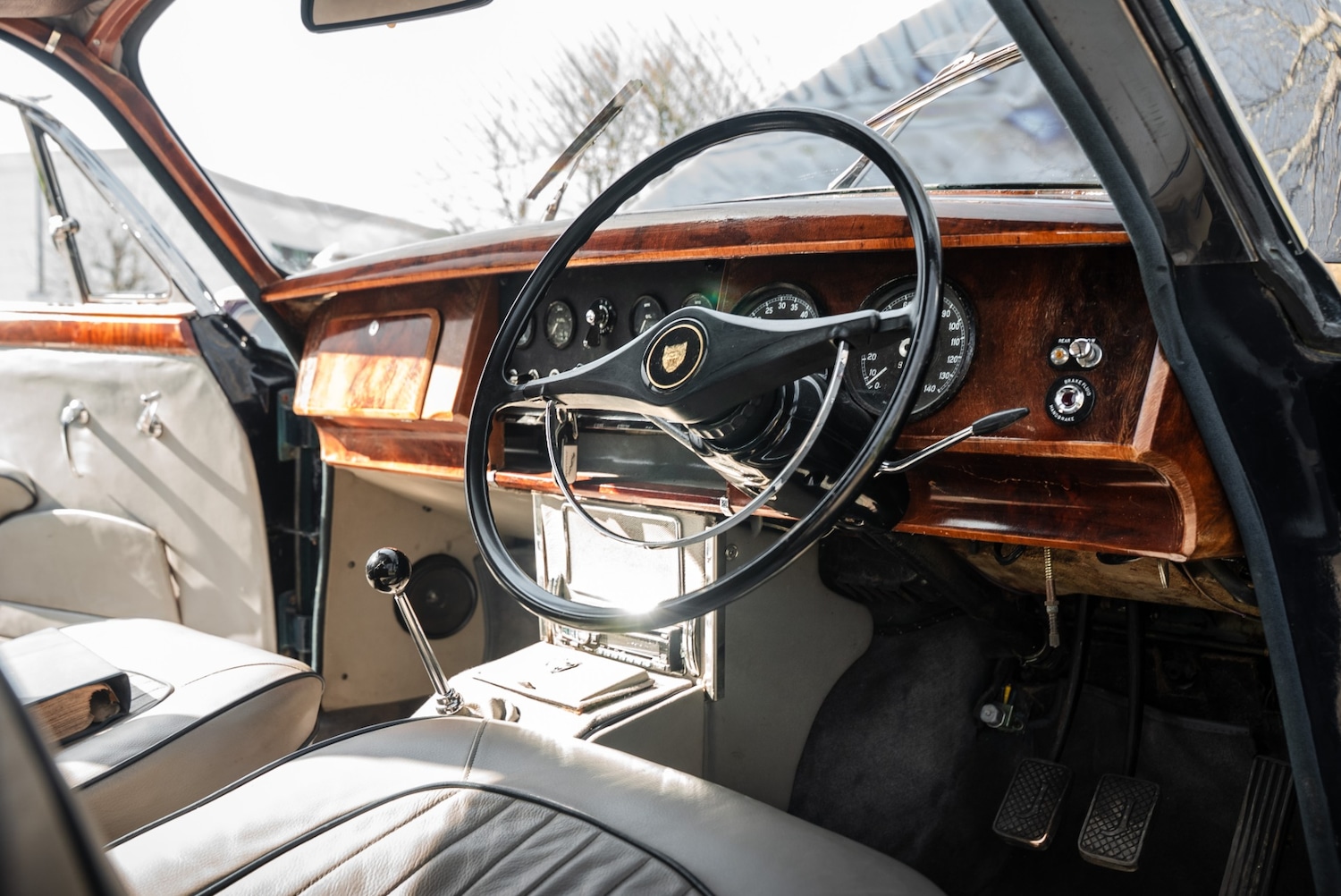 Used Jaguar Mark II 1968 for sale - 77962235: Photo 16