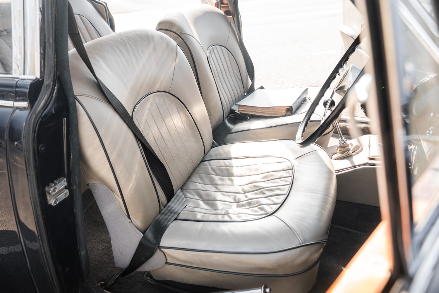 Used Jaguar Mark II 1968 for sale - 77962235: Photo 19