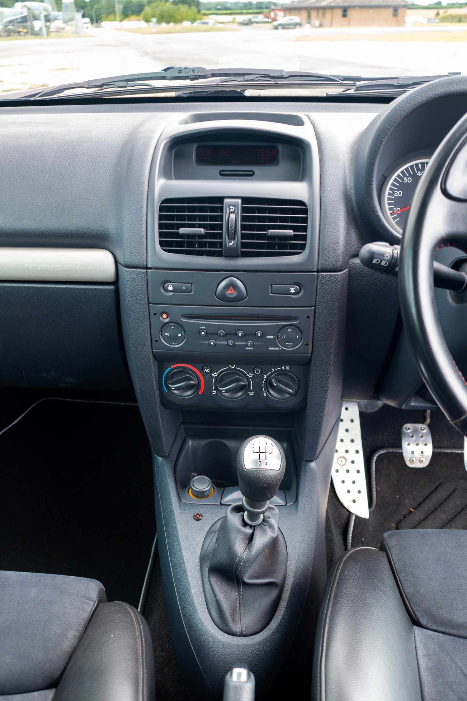 Vehicle 21