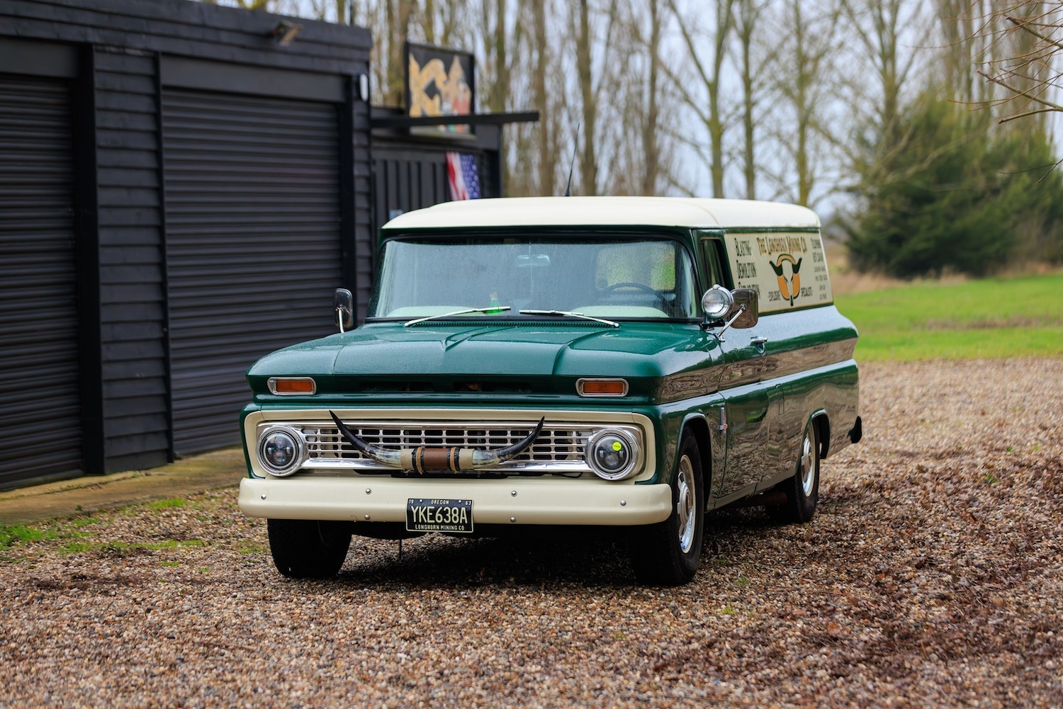 Used Chevrolet C30 2011 for sale - 77336295: Photo 3