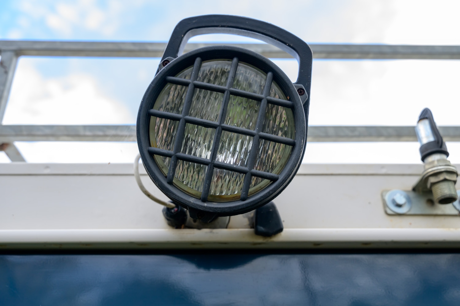 Used Land Rover Defender 90 1996 for sale - 76904448: Photo 14