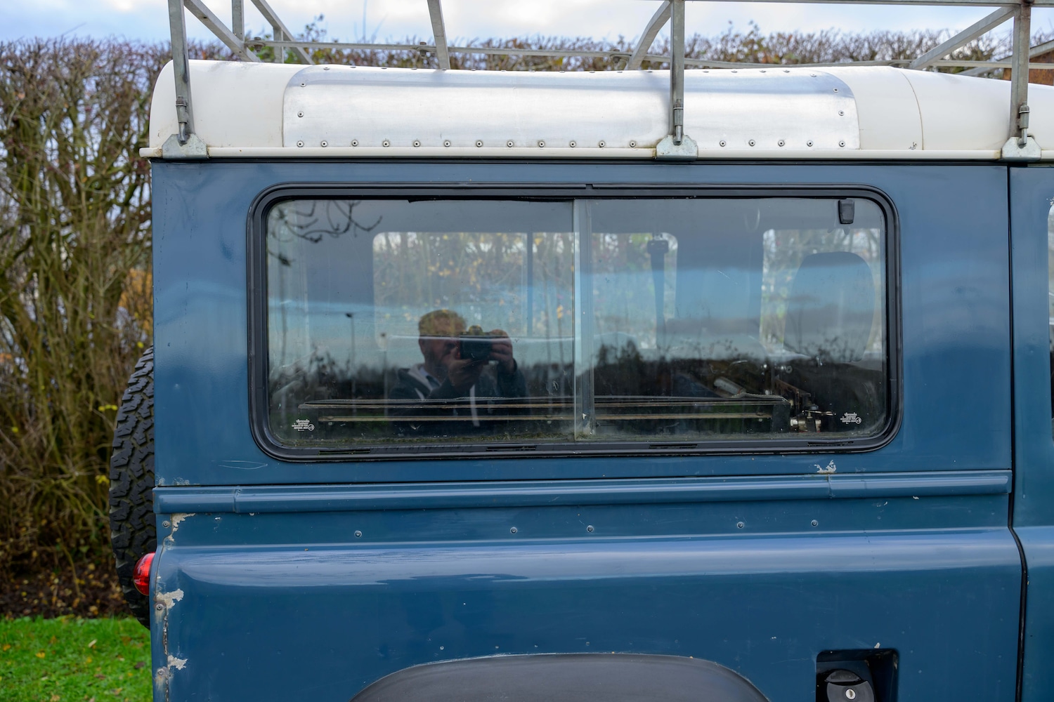 Used Land Rover Defender 90 1996 for sale - 76904448: Photo 7