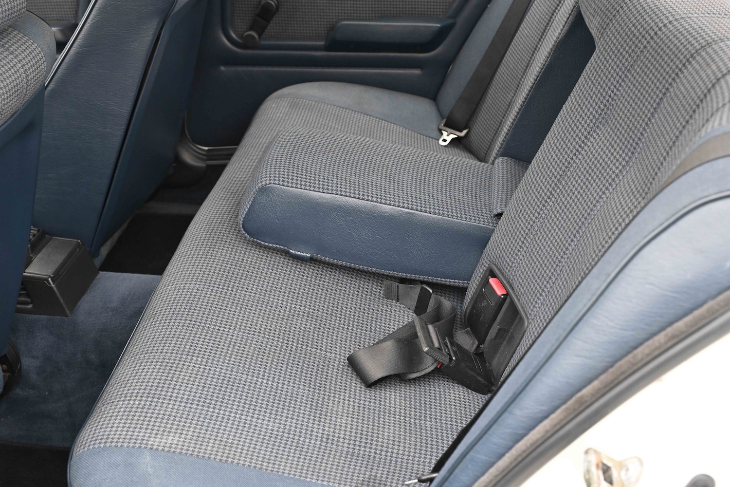 Used BMW 3 Series 1986 for sale - 76412671: Photo 15