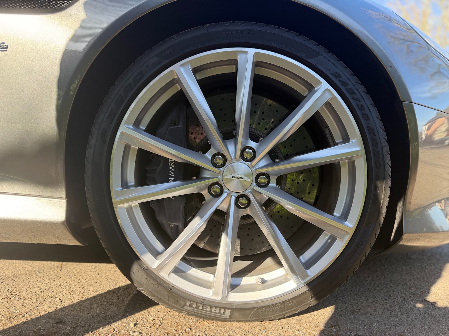 Used Aston Martin DB9 2016 for sale - 77985137: Photo 10