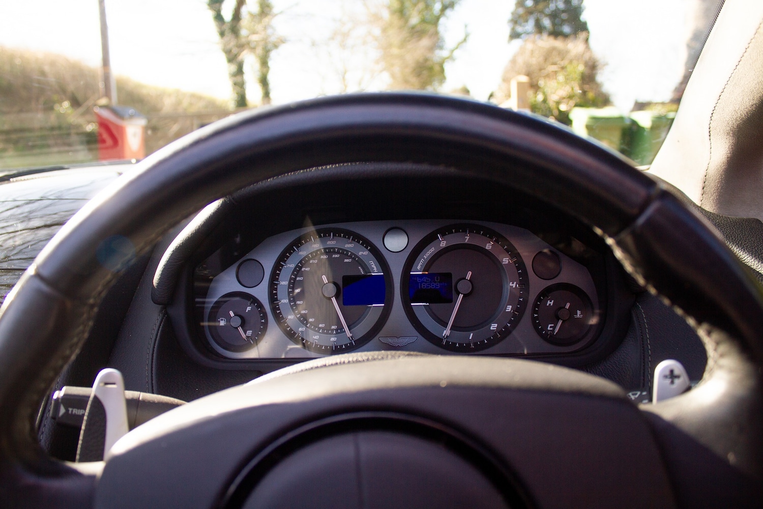 Used Aston Martin DB9 2016 for sale - 77985137: Photo 18