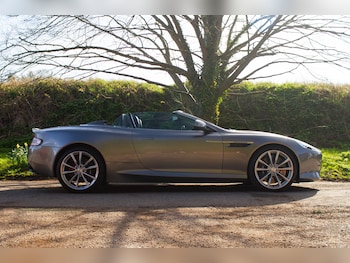 Used Aston Martin DB9 2016 for sale - 77985137: Photo