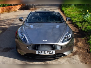 Used Aston Martin DB9 2016 for sale - 77985137: Photo