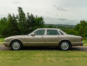Used Jaguar XJ 1996 for sale - 78941497: Photo