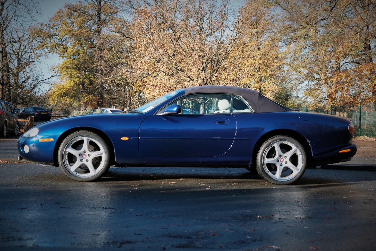 Used Jaguar XK8 2001 for sale - 76830430: Photo 11