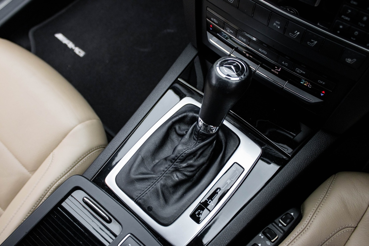 Used Mercedes-Benz E Class 2011 for sale - 78121235: Photo 17