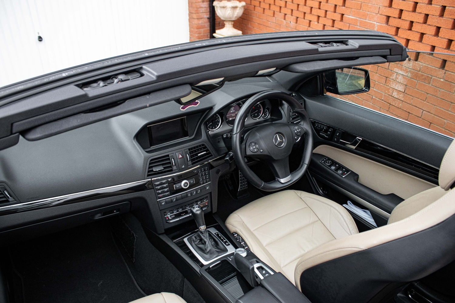 Used Mercedes-Benz E Class 2011 for sale - 78121235: Photo 19