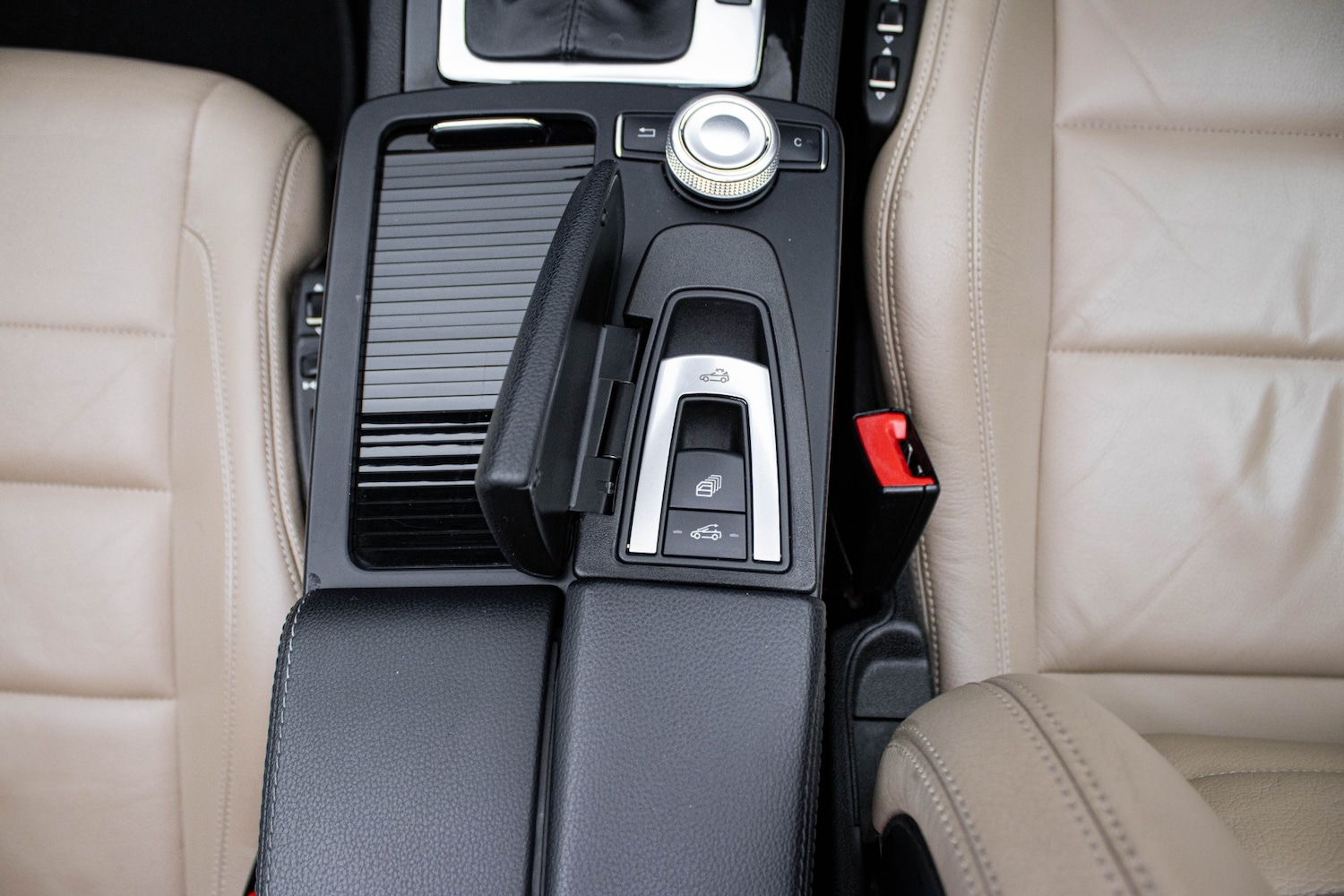 Used Mercedes-Benz E Class 2011 for sale - 78121235: Photo 20