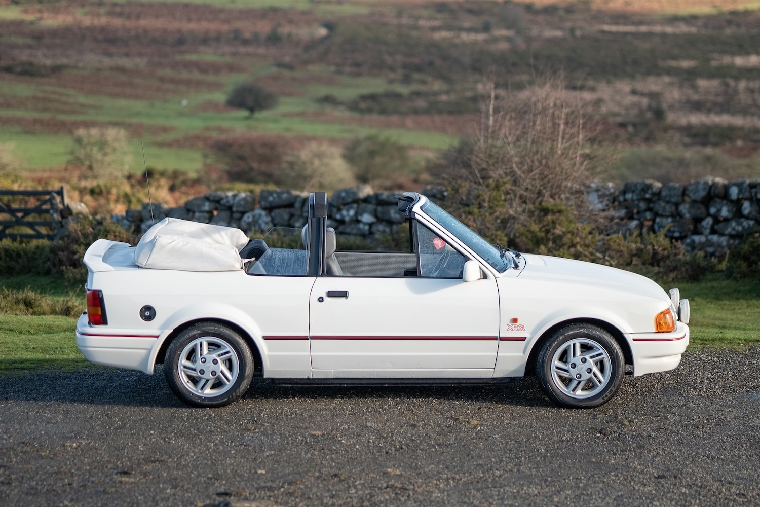 Used Ford Escort 1989 for sale - 76919729: Photo 7