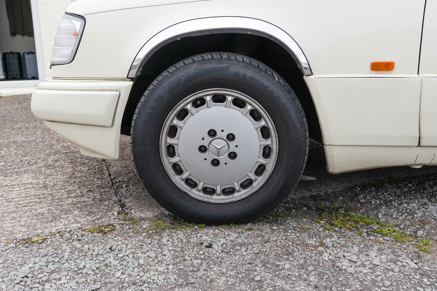 Used Mercedes-Benz 250 1991 for sale - 76502835: Photo 7