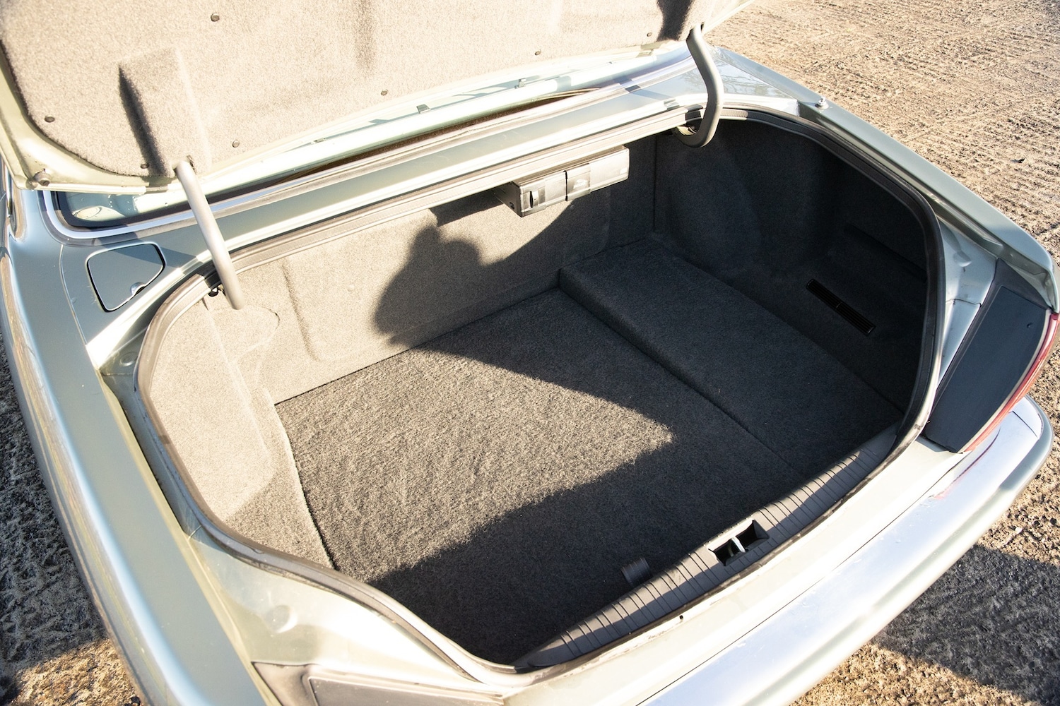 Used Jaguar XJ 1997 for sale - 77272279: Photo 31