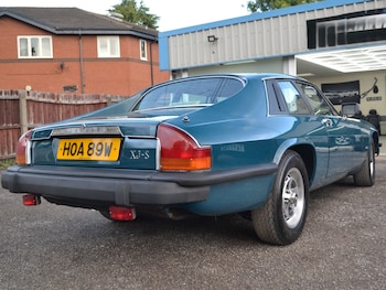 Used Jaguar XJS 1980 for sale - 75968399: Photo