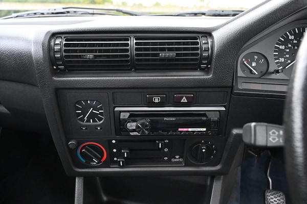 Used BMW 3 Series 1986 for sale - 76115619: Photo 17