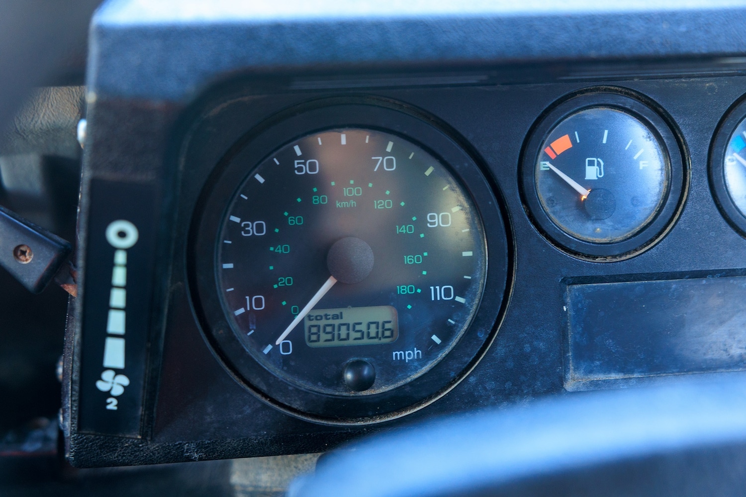 Used Land Rover Defender 1999 for sale - 77179532: Photo 15