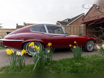 Used Jaguar E-Type 1971 for sale - 77776563: Photo