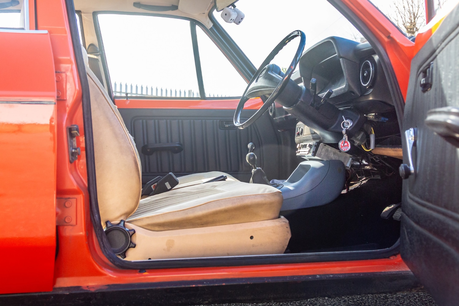 Used Ford Escort 1976 for sale - 77934486: Photo 15