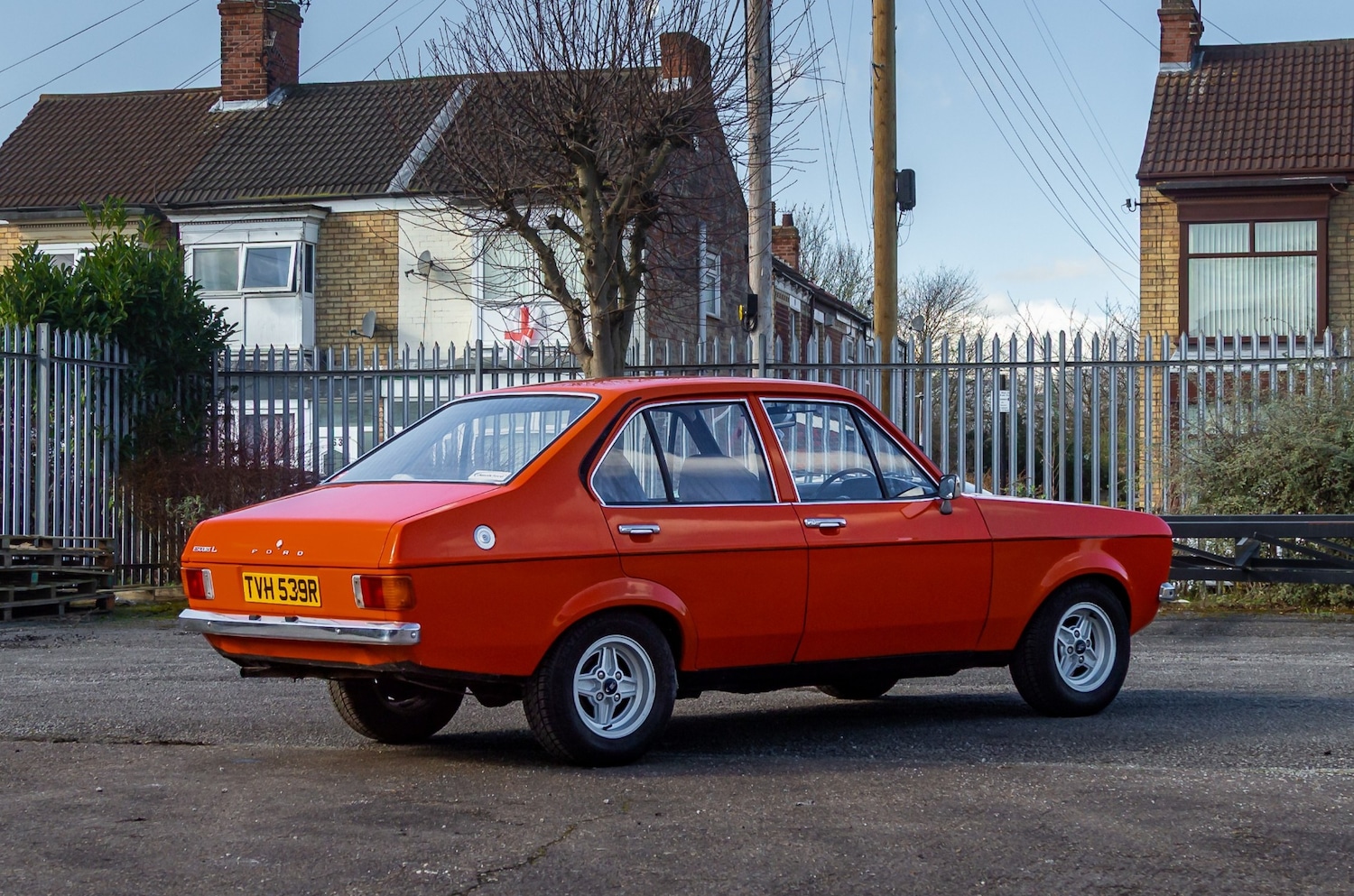 Used Ford Escort 1976 for sale - 77934486: Photo 2