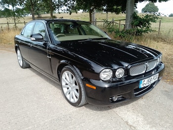 Jaguar - XJ