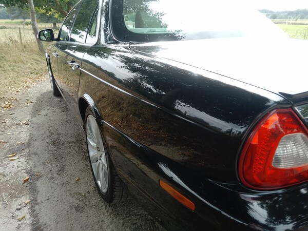 Used Jaguar XJ 2008 for sale - 76232698: Photo 9