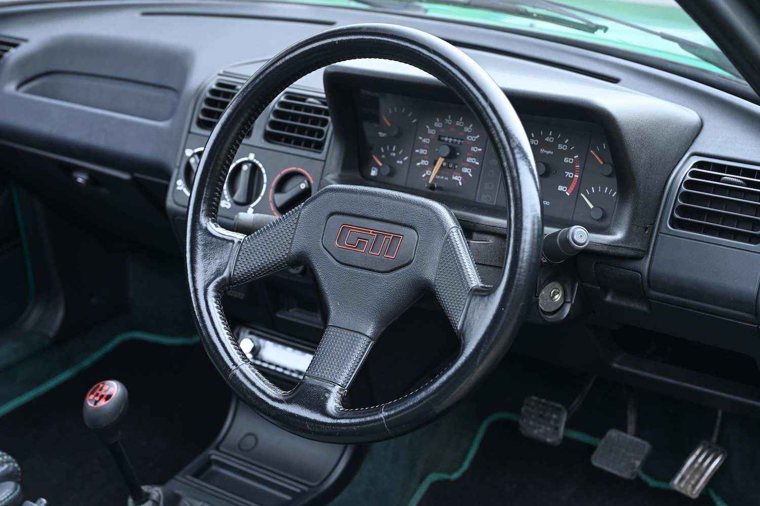 Used Peugeot 205 1992 for sale - 77567668: Photo 15