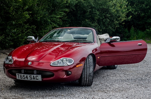 Used Jaguar XK8 1999 for sale - 75982520: Photo 14