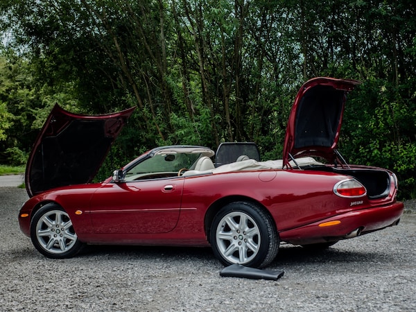 Used Jaguar XK8 1999 for sale - 75982520: Photo 16