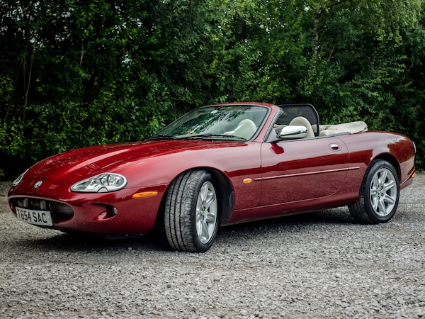 Used Jaguar XK8 1999 for sale - 75982520: Photo 1