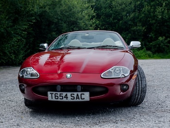 Used Jaguar XK8 1999 for sale - 75982520: Photo 3