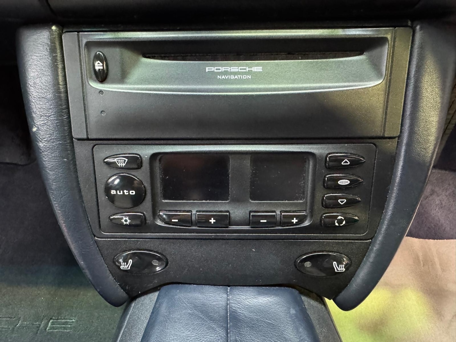 Used Porsche 911 1998 for sale - 76476343: Photo 27