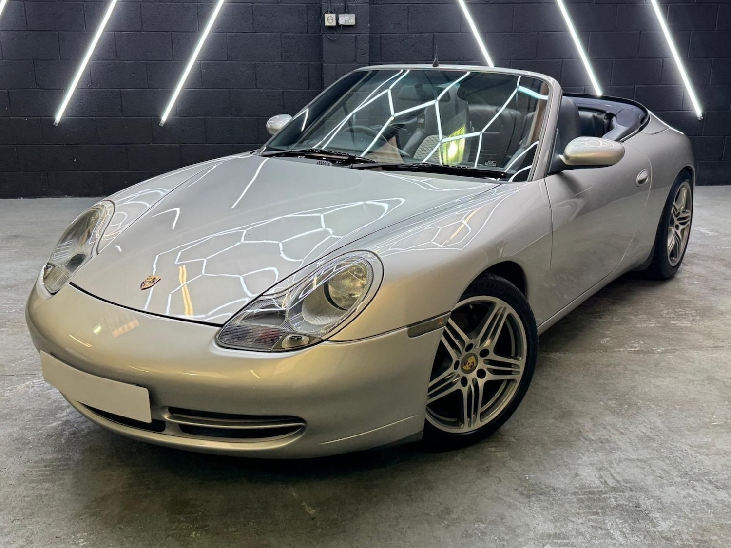 Used Porsche 911 1998 for sale - 76476343: Photo 3