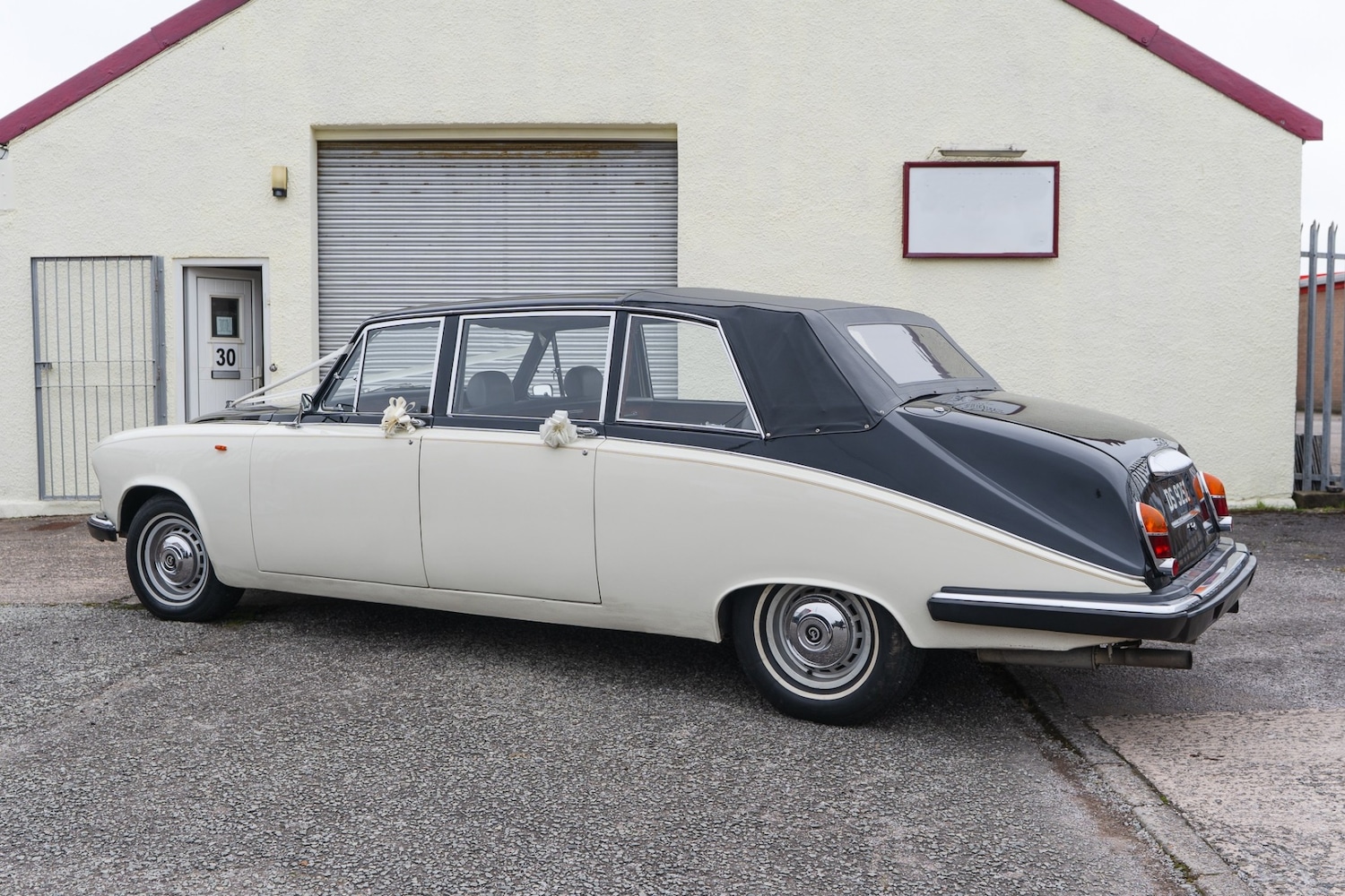 Used Daimler Limousine 1988 for sale - 76490897: Photo 2