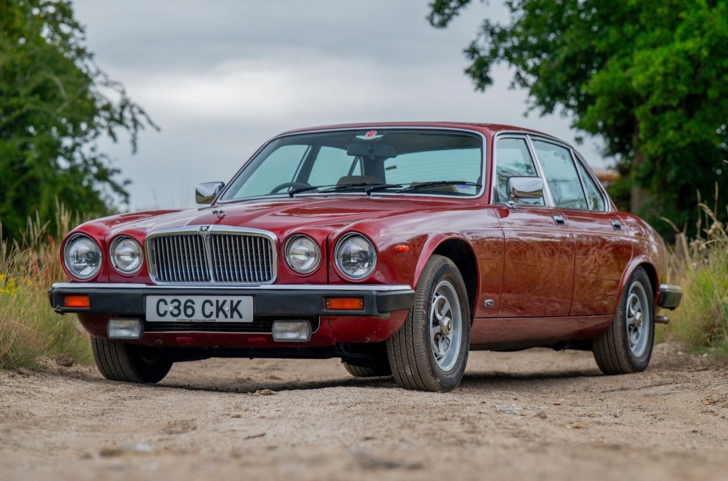 Used Jaguar XJ 1985 for sale - 77271623: Photo 3