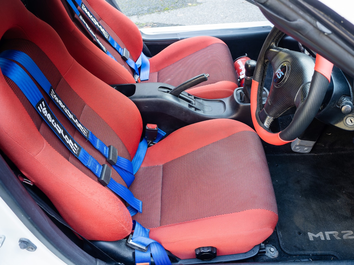 Used Toyota MR2 2003 for sale - 77930961: Photo 9