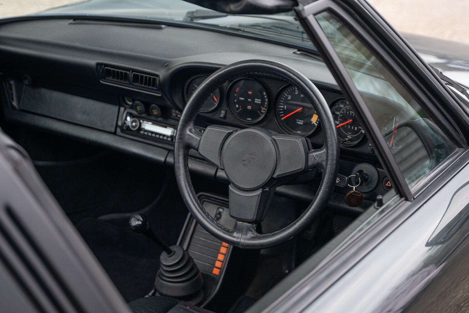 Used Porsche 911 1983 for sale - 78163856: Photo 17