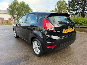 Used Ford Fiesta 2015 for sale - 78795059: Photo