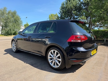 Used Volkswagen Golf 2014 for sale - 79120571: Photo