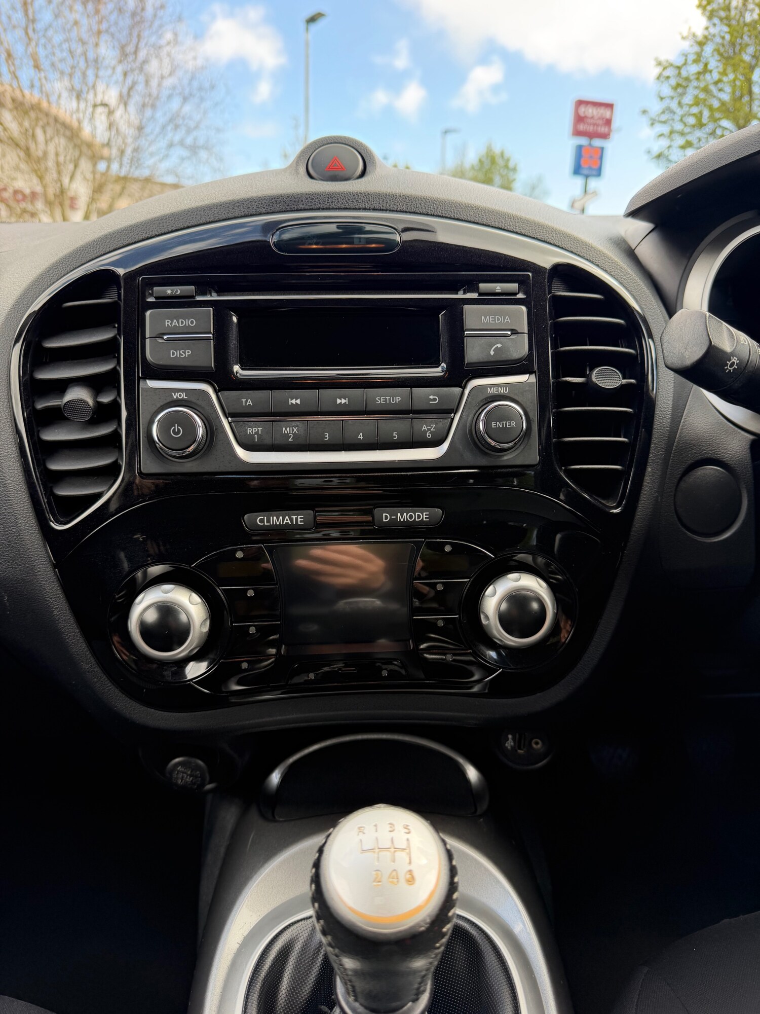 Used Nissan Juke 2014 for sale - 78218627: Photo 16