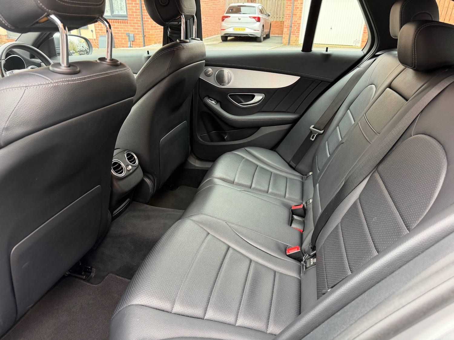 Used Mercedes-Benz C Class 2015 for sale - 77844621: Photo 17