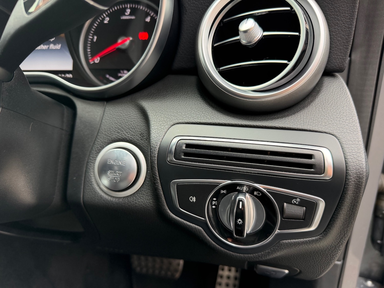 Used Mercedes-Benz C Class 2015 for sale - 77844621: Photo 19