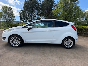 Used Ford Fiesta 2014 for sale - 78592807: Photo